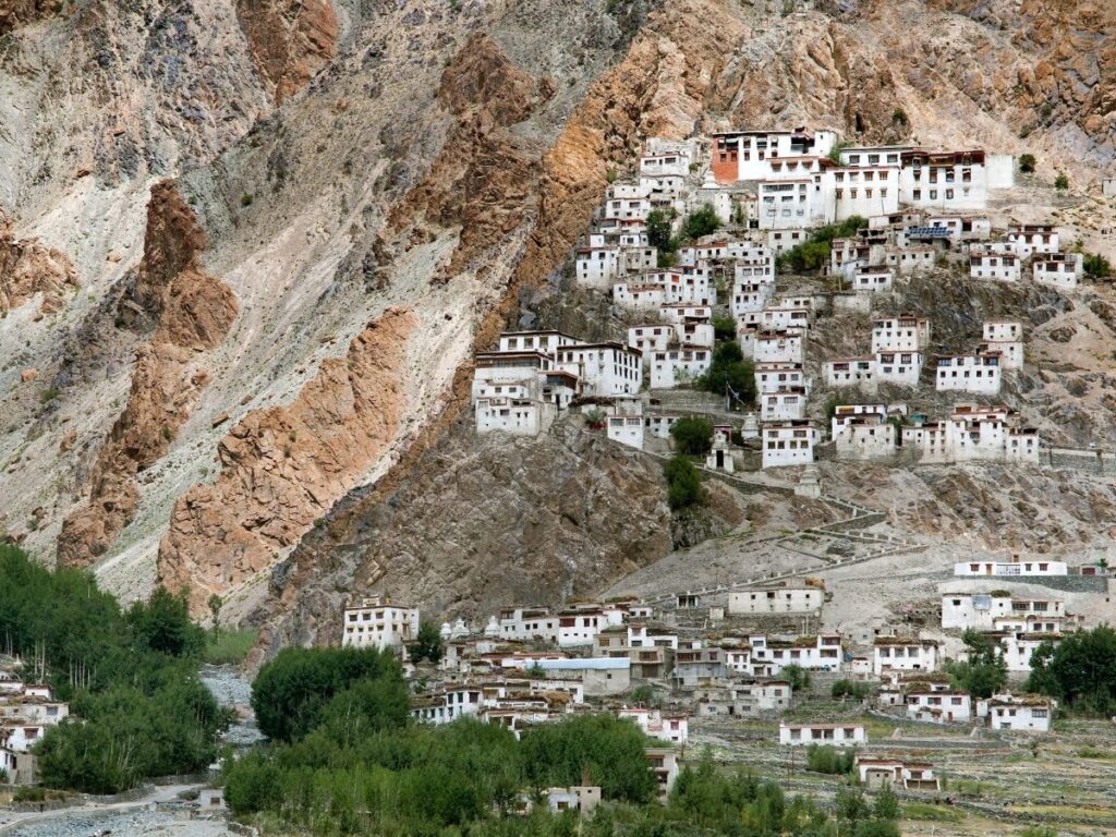 Karsha kolostor