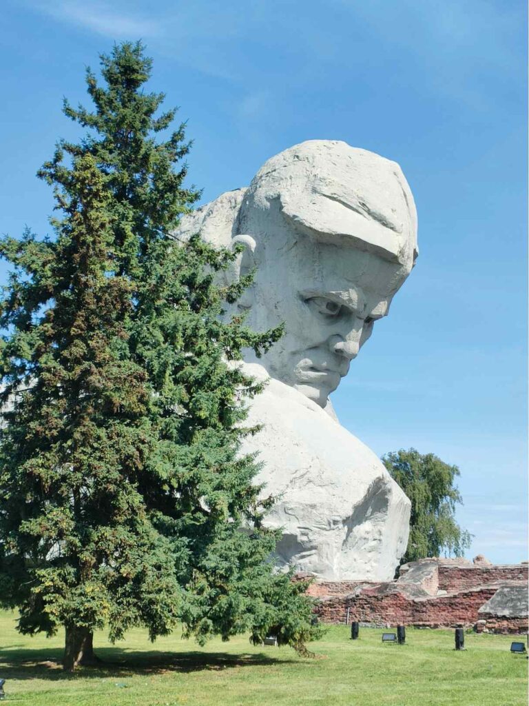 Háborús emlékmű a Breszt erődben