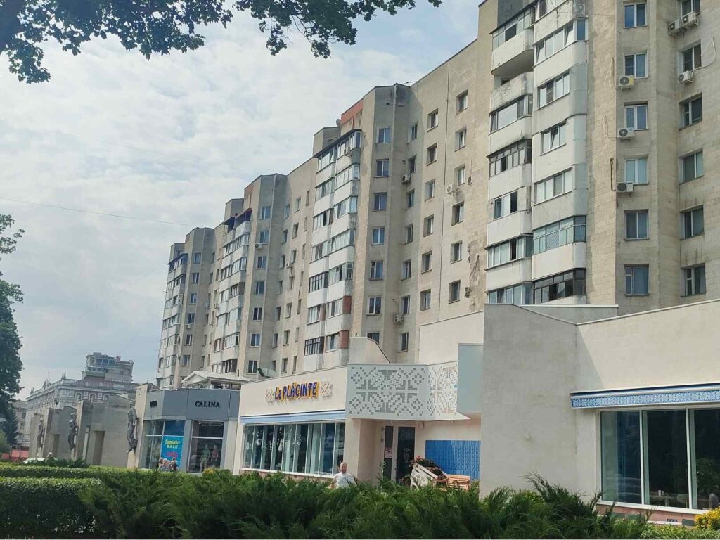 Kisinyov szovjet panelepületek