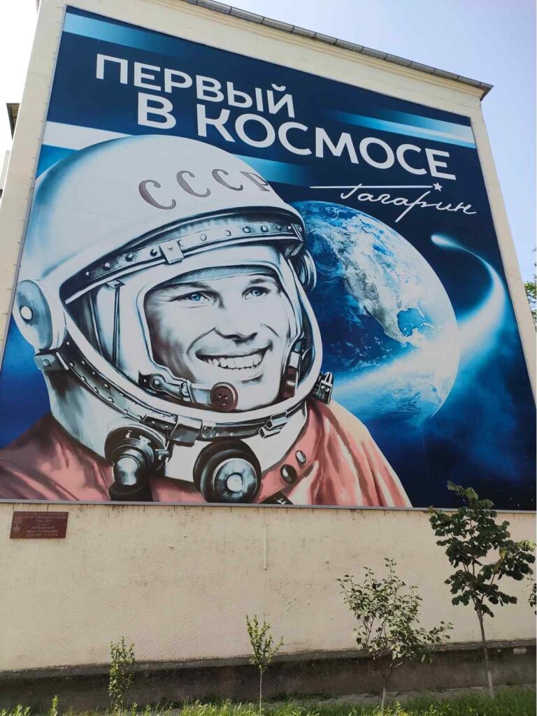 Jurij Gagarin graffiti Tiraszpolban