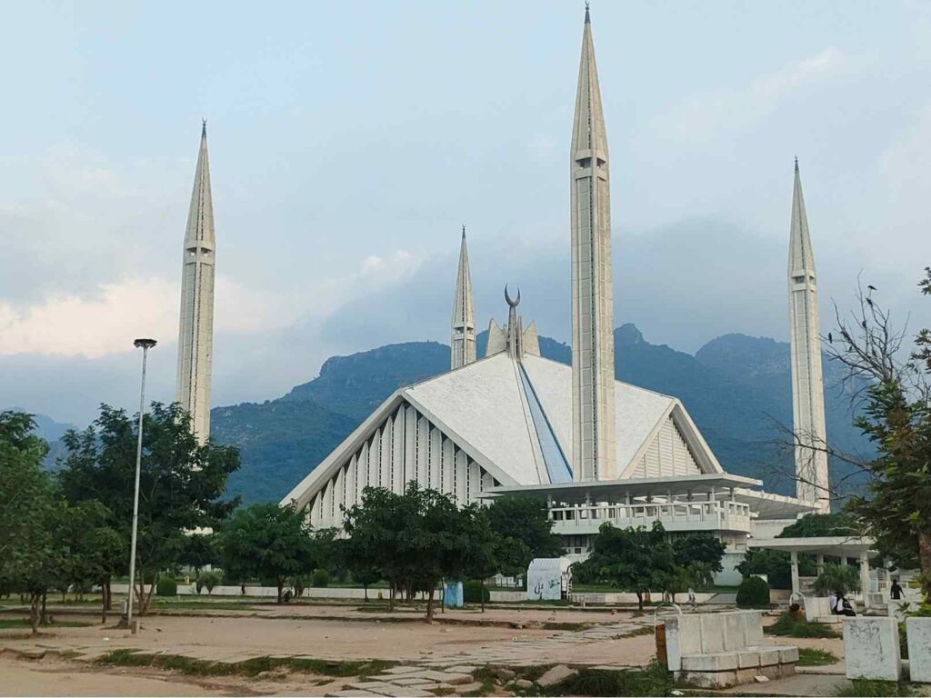 Fejszál mecset Iszlámábád