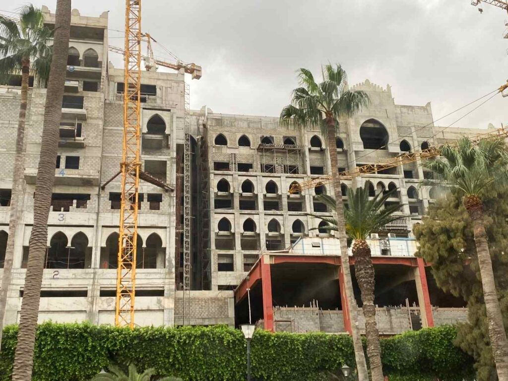 Sok építkezés megállt 2011-ben