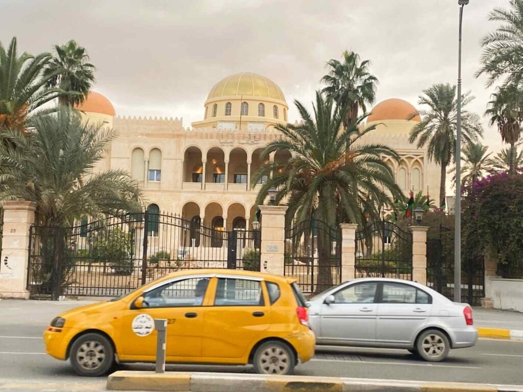 Az egykori királyi palota épülete