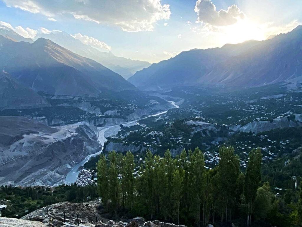 Kilátás karimabadra